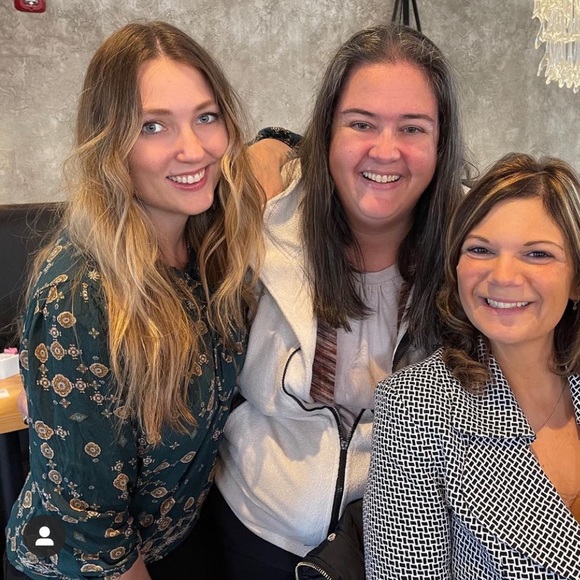 Target blouse. - Picture 2 of 2